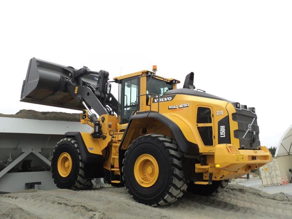 Drone film of Volvo quarry machines operating at Road Metals Ltd, Canterbury quarries