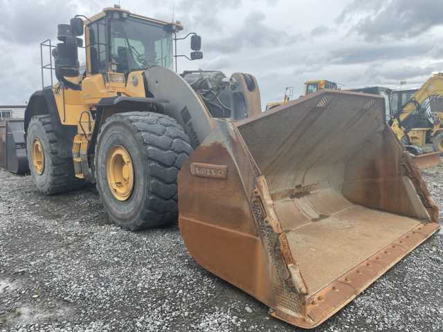 Used 2015 Volvo L250H Wheel Loader U5324
