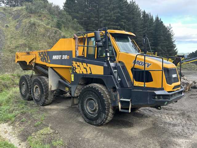 Used 2022 Doosan/Moxy DA30 Dump Truck U5255