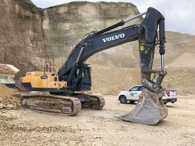 Used Volvo EC480DL Excavator 