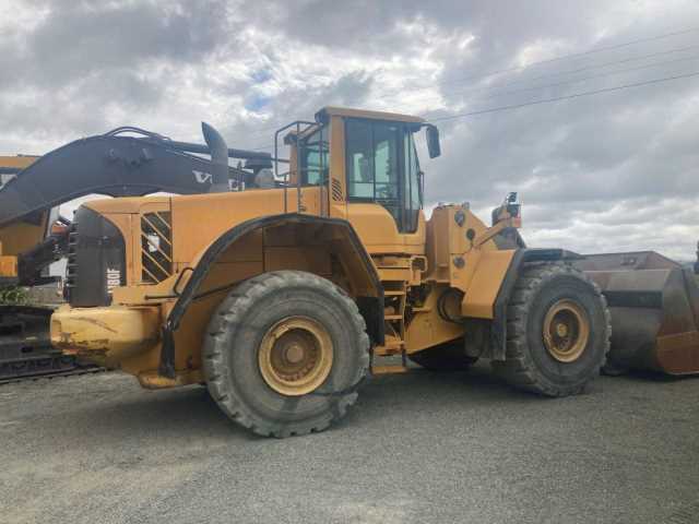 Used Volvo L180F Wheeled Loader 2010 U4949