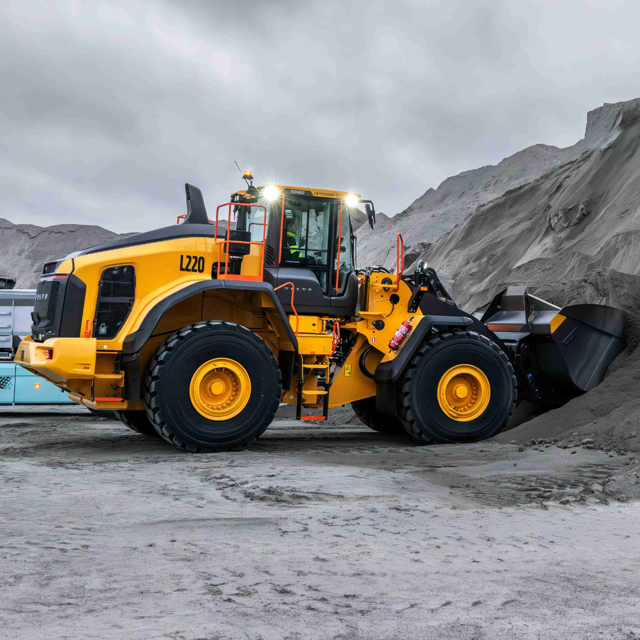 TDX introduces next generation Volvo K-Series Loader to  New Zealand